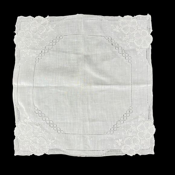 Handkerchief White On White Flowers Embroidery Vintage Open Cutwork Cotton 11.5" - Picture 3 of 9